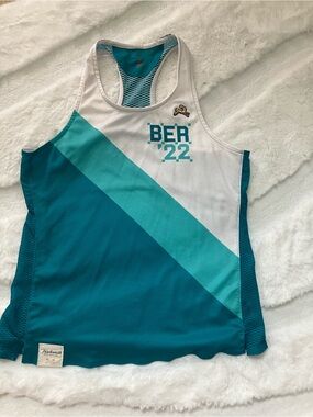 Tracksmith Berlin Marathon Teal & White Diagonal-Stripe Racing Tank
